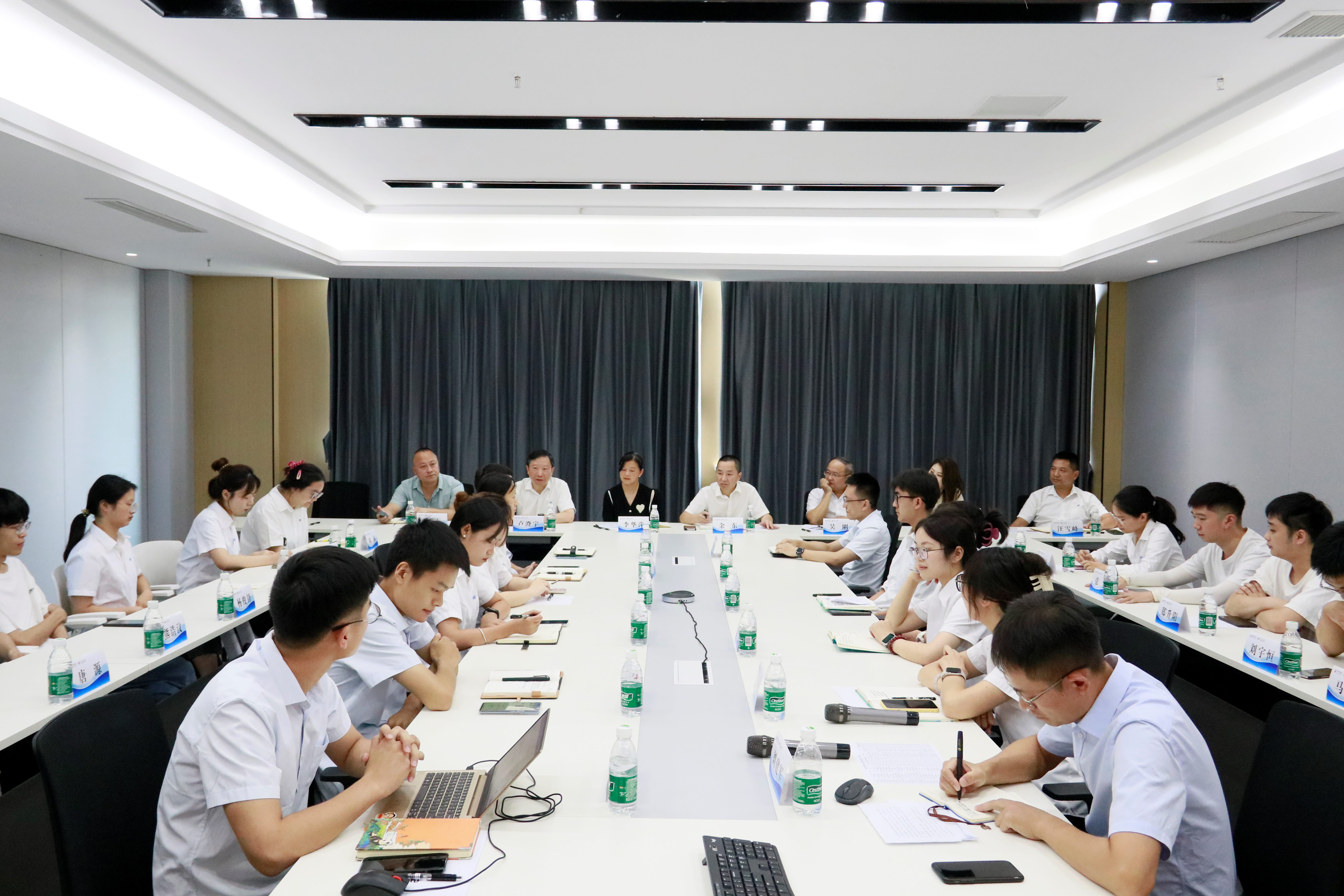 致青春 致奮斗丨四川天馬舉行2024年青年人才座談會(huì)(圖9) 致青春 致奮斗丨四川天馬舉行2024年青年人才座談會(huì)(圖9)